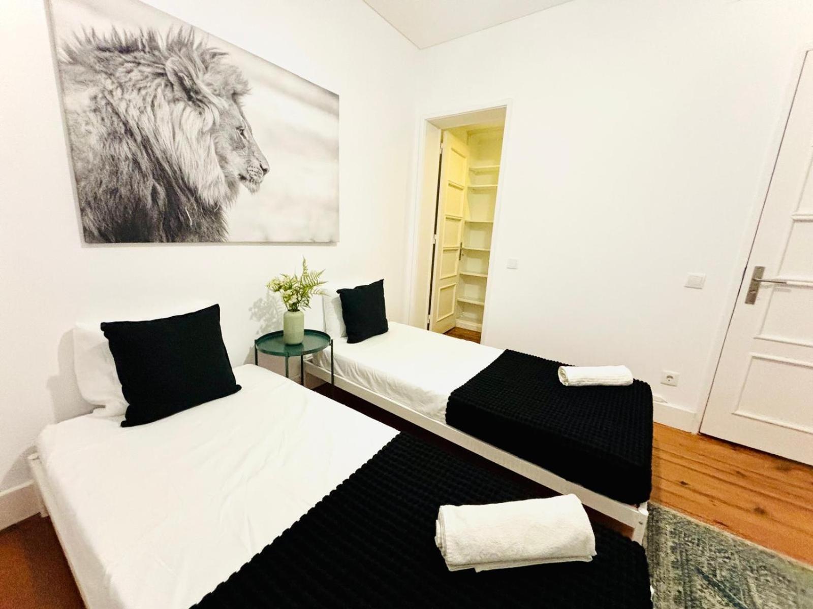 Luxury Rooms, Ideal Location For Tourists Hostel